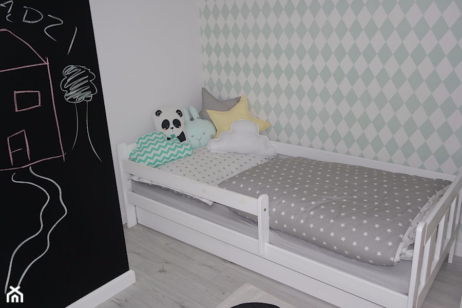 #pokojdziecka - Mały biały czarny szary pokój dziecka dla dziecka dla chłopca dla dziewczynki - zdjęcie od Izabela Królikowska