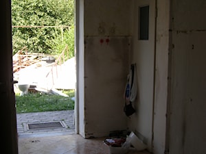 Nasz domek... Realizacja przed i po ;) - Hol / przedpokój - zdjęcie od Karolina Meller