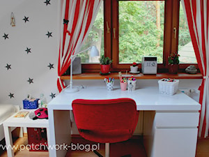 Biało-czarno-czerwony pokój dla dziewczynki - zdjęcie od Paulina Wierus