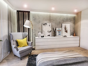 PROJEKT MIESZKANIA - LDZ 2017 - Średnia biała szara sypialnia - zdjęcie od BIBI Designe