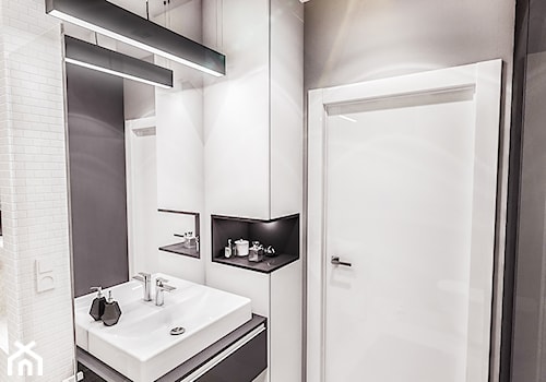 Mała bez okna z lustrem z punktowym oświetleniem łazienka, styl nowoczesny - zdjęcie od BIBI Designe