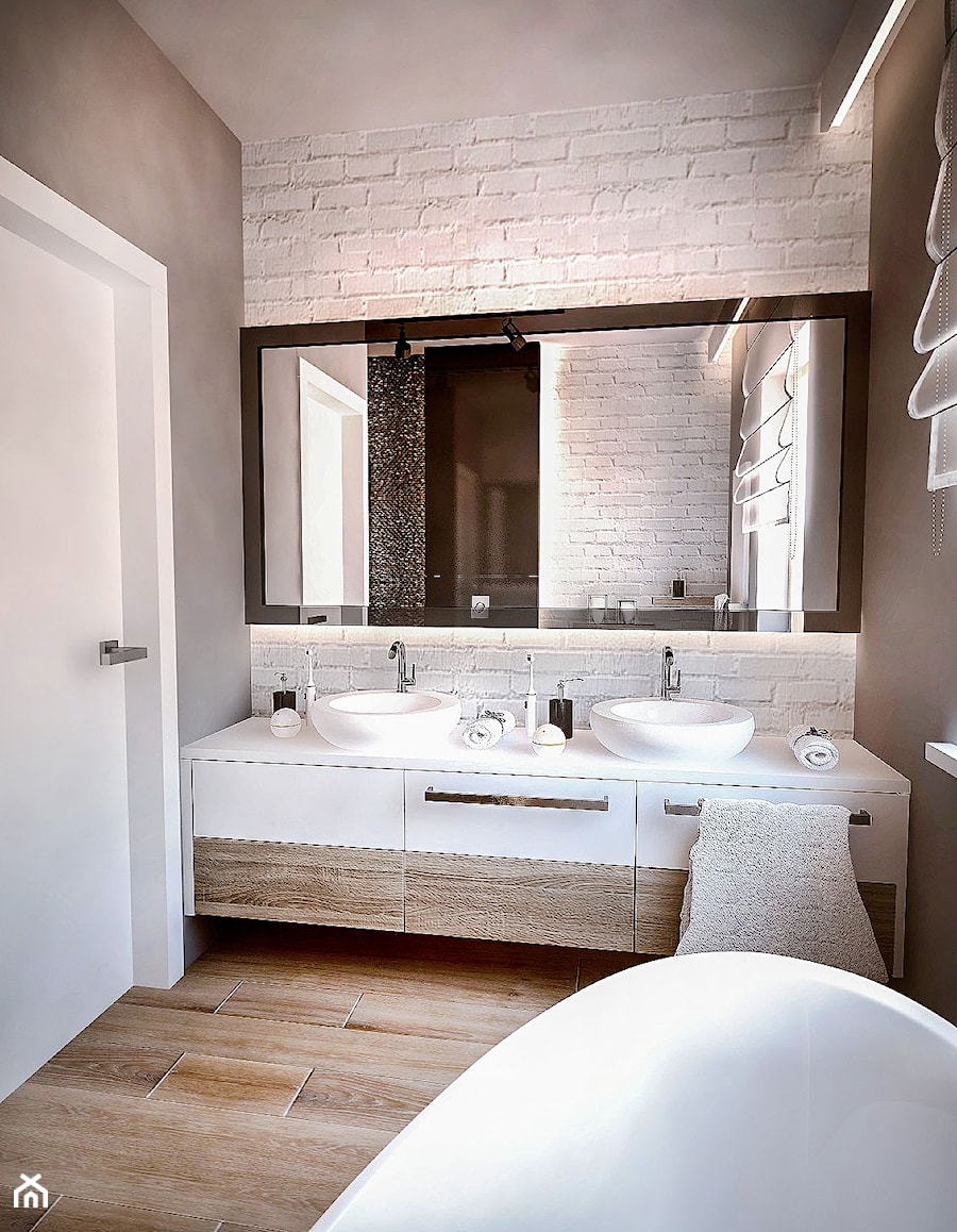 Łazienka w apartamencie w górach 2015 - Średnia z lustrem z dwoma umywalkami ze szkłem na ścianie łazienka z oknem, styl nowoczesny - zdjęcie od BIBI Designe