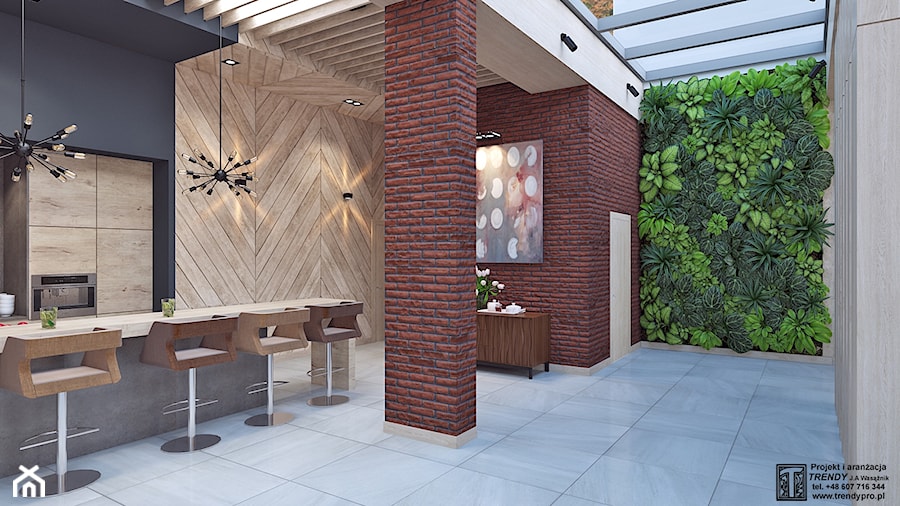 Wielki salon z kuchnią - Średnia otwarta czarna z zabudowaną lodówką kuchnia dwurzędowa z oknem, styl rustykalny - zdjęcie od APP TRENDY Autorska Pracownia Projektowa
