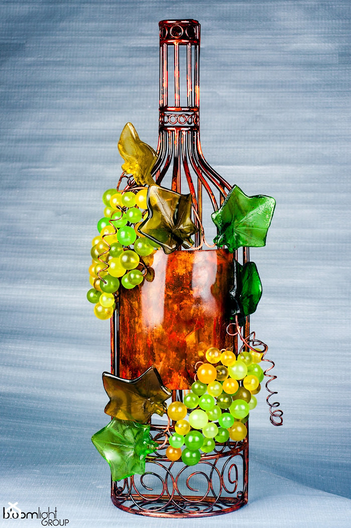 KInkiet butelka wina - zdjęcie od Bloomlight Group - Homebook