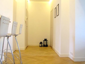 metamorfoza apartamentu w Warszawie - Hol / przedpokój - zdjęcie od home2sell