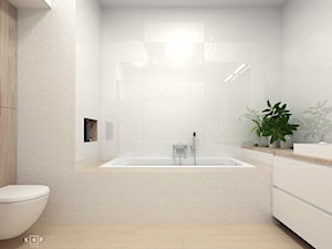 Przestronna, biała łazienka - zdjęcie od KPstudio