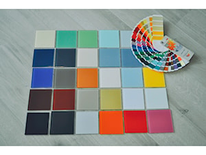 LACOBEL - wybrane kolory szkła z palety RAL - zdjęcie od KUPPER GLASS