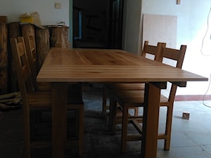 Stół dębowy z dostawkami i krzesła - zdjęcie od NaLata - Meble Drewniane, Ariel Młotkowski