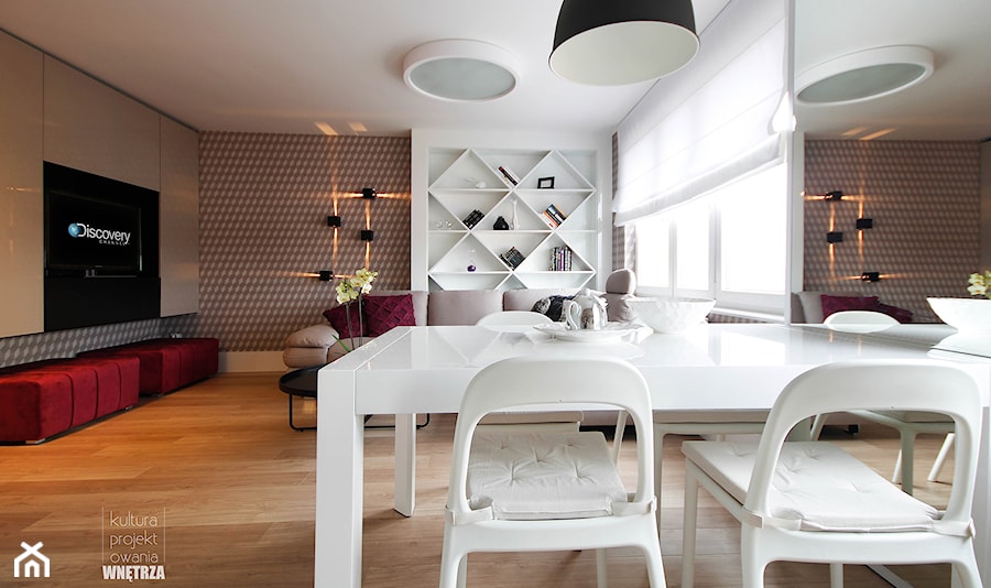 Mieszkanie w kamienicy - Średnia beżowa jadalnia w salonie, styl skandynawski - zdjęcie od Kultura Projektowania Katarzyna Kucyga