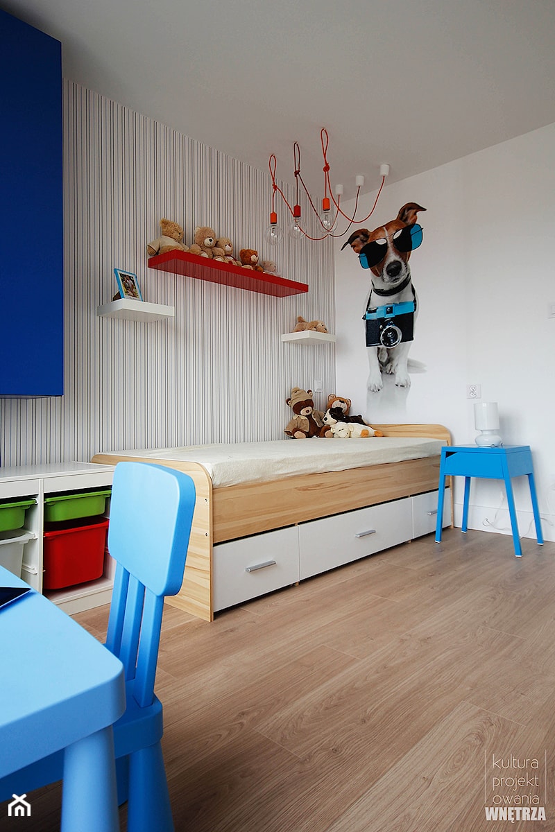 Mieszkanie w kamienicy - Średni biały pokój dziecka dla dziecka dla chłopca dla dziewczynki, styl nowoczesny - zdjęcie od Kultura Projektowania Katarzyna Kucyga