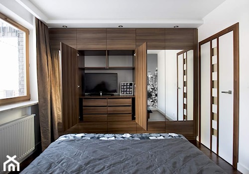 Mieszkanie 50m2 Warszawa Mokotów - REALIZACJA - Mała biała sypialnia, styl nowoczesny - zdjęcie od Medyńscy Projektowanie