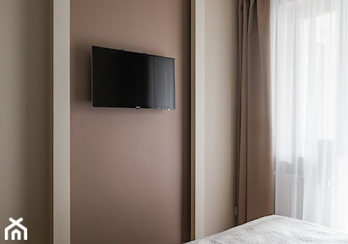 Mieszkanie 90m2 Warszawa Ursus - REALIZACJA - Mała beżowa sypialnia, styl nowoczesny - zdjęcie od Medyńscy Projektowanie
