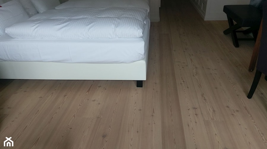 Modrzew firmy mafi - zdjęcie od bestfloors - pakiety, tarasy, drzwi