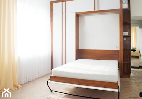 Kawalerka na Starym Mokotowie - Średnia biała sypialnia, styl tradycyjny - zdjęcie od Xicorra Living