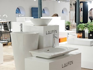 wystawa Laufen - Wnętrza publiczne, styl nowoczesny - zdjęcie od oshi pracownia projektowa