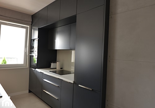 Projekt mieszkania w nowoczesnym stylu z akcentami betonu - zdjęcie od Bello Arti Agata Michalak