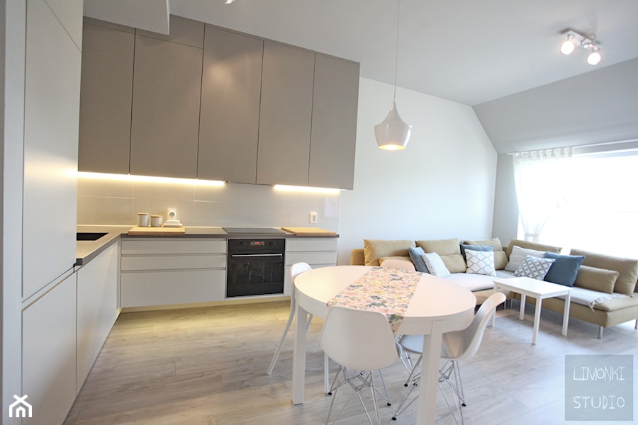 Mieszkanie w stulu minimalistycznym - Kuchnia - zdjęcie od Limonki studio