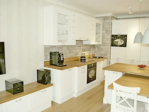 Mieszkanie w stulu klasycznym - Kuchnia - zdjęcie od Limonki studio