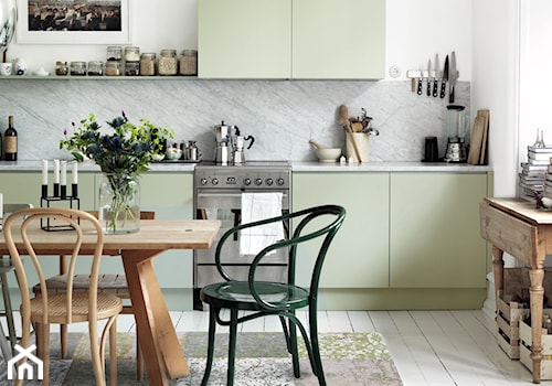 Dywany, a styl skandynawski - Średnia otwarta z salonem biała szara kuchnia jednorzędowa, styl skandynawski - zdjęcie od CARPETS & MORE