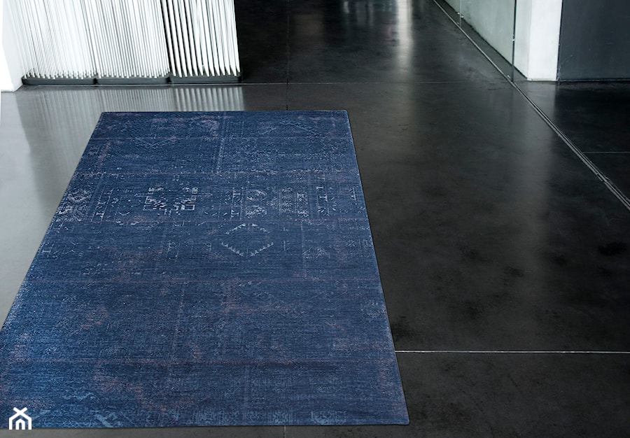Designerski naturalny dywan tribalowy - niebieski - zdjęcie od CARPETS & MORE
