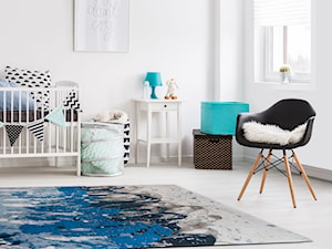 Designerski naturalny dywan nowoczesny - niebiesko biały - zdjęcie od CARPETS & MORE