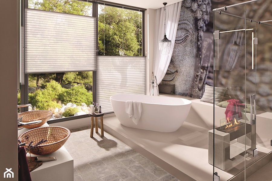 Wanny Solid Surface - Średnia z dwoma umywalkami łazienka z oknem, styl nowoczesny - zdjęcie od RIHO