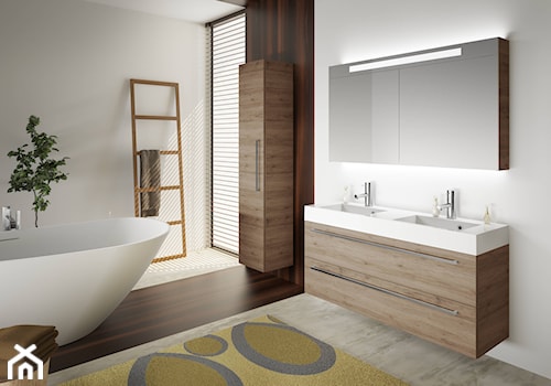 Wanny Solid Surface - Średnia z lustrem z dwoma umywalkami łazienka z oknem, styl tradycyjny - zdjęcie od RIHO