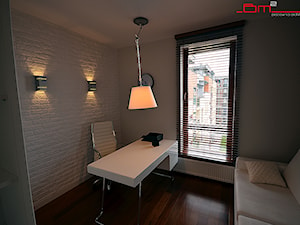 apartament 140m2 - Małe w osobnym pomieszczeniu z sofą białe biuro, styl nowoczesny - zdjęcie od bm2 brzostek maciej