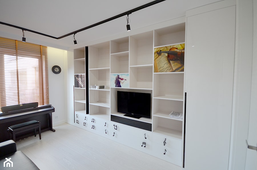 czarno- biały apartament 125m2 - Średni biały pokój dziecka dla nastolatka dla chłopca, styl nowoczesny - zdjęcie od bm2 brzostek maciej
