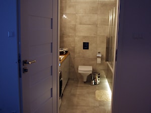 1 - Średnia bez okna z pralką / suszarką łazienka, styl skandynawski - zdjęcie od Studio Projekt