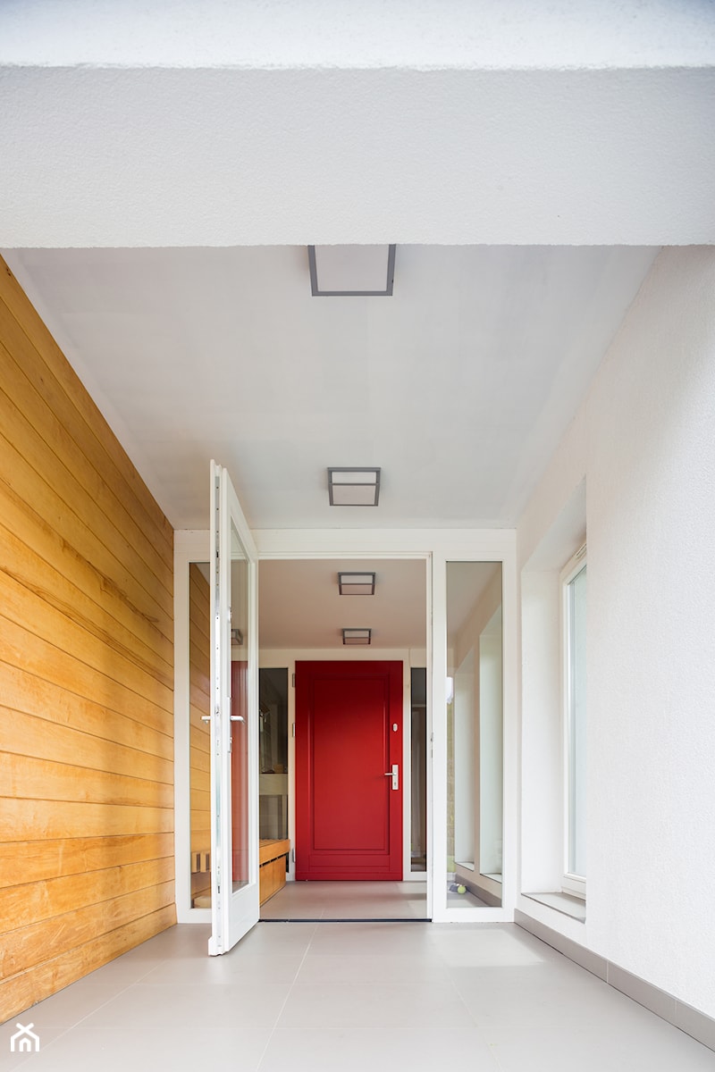 DOM WARSZEWO - Hol / przedpokój, styl nowoczesny - zdjęcie od ANNA THUROW Architektura i wnętrza