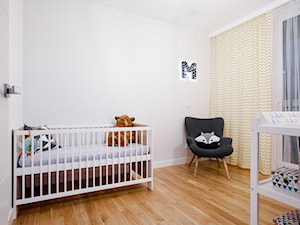 Pokój dla małego dziecka - zdjęcie od OHHOME - projekty, remonty, meble