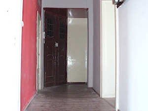 Wejście do mieszkania przed remontem. - zdjęcie od Studio Domowe
