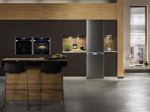 Lodówki - Duża otwarta z zabudowaną lodówką kuchnia w kształcie litery l z wyspą lub półwyspem, styl nowoczesny - zdjęcie od Samsung Electronics Co., Ltd.