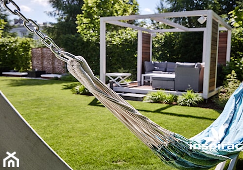 Nowoczesna pergola ogrodowa - zdjęcie od Studio projektowe INSPIRACJE