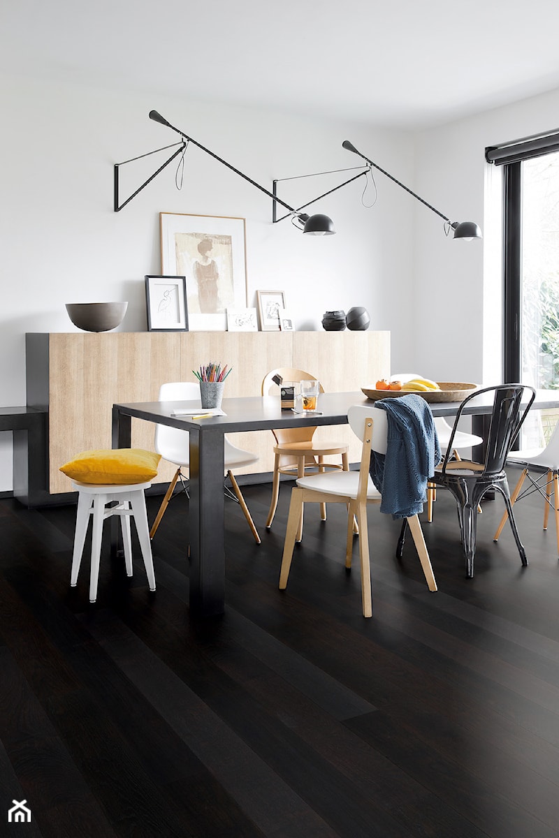 Podłoga drewniana Castello - Średnia biała jadalnia jako osobne pomieszczenie, styl nowoczesny - zdjęcie od Quick Step