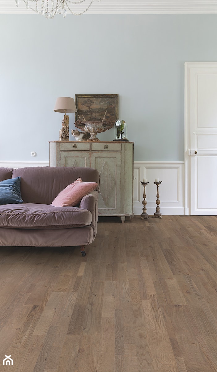 Podłoga drewniana Variano - Mały szary salon, styl nowoczesny - zdjęcie od Quick Step