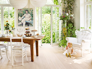 Podłoga drewniana Castello - Średnia biała jadalnia jako osobne pomieszczenie - zdjęcie od Quick Step