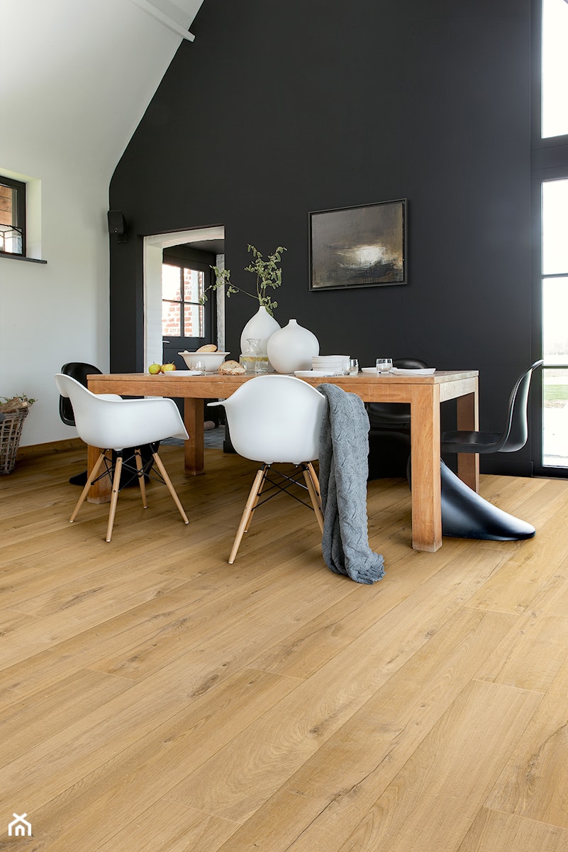 Podłoga laminowana Impressive - Średnia czarna szara jadalnia jako osobne pomieszczenie - zdjęcie od Quick Step