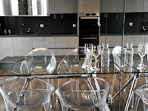 Apartmanet w Krakowie - Średnia jadalnia w kuchni, styl glamour - zdjęcie od DelaBartman