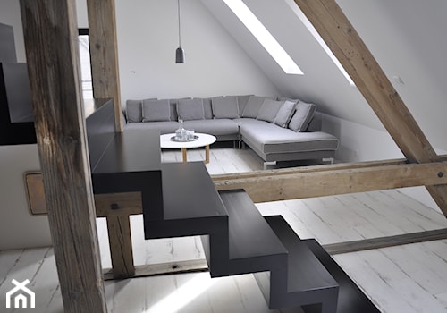 Apartament do wynajęcia Oświęcim - Schody jednobiegowe drewniane, styl skandynawski - zdjęcie od DelaBartman