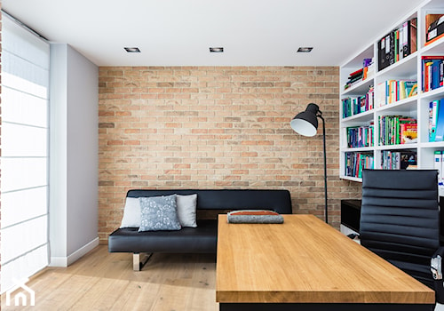 Dom w Markach 207m - Średnie w osobnym pomieszczeniu szare biuro, styl nowoczesny - zdjęcie od MODIFY - Architektura Wnętrz