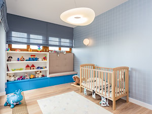 Apartament dwupoziomowy na warszawskim Mokotowie - Średni szary pokój dziecka dla niemowlaka dla chłopca, styl nowoczesny - zdjęcie od MODIFY - Architektura Wnętrz