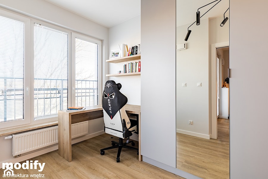 Małe mieszkanie na Bemowie 38m2 - Sypialnia, styl nowoczesny - zdjęcie od MODIFY - Architektura Wnętrz