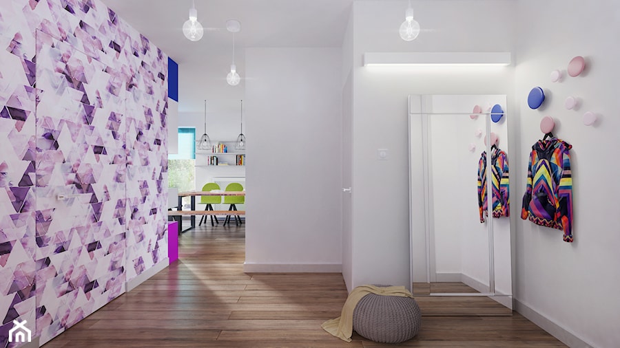 Kolory lata na Pradze - apartament 71m2 - Duży z wieszakiem biały fioletowy hol / przedpokój, styl nowoczesny - zdjęcie od Boho Studio