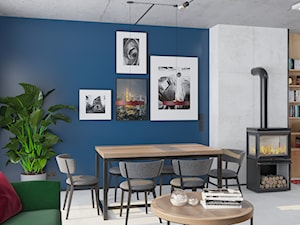 Kontrastowe wnętrze domu pod Warszawą. - Średni niebieski szary salon z jadalnią, styl industrialny - zdjęcie od Boho Studio