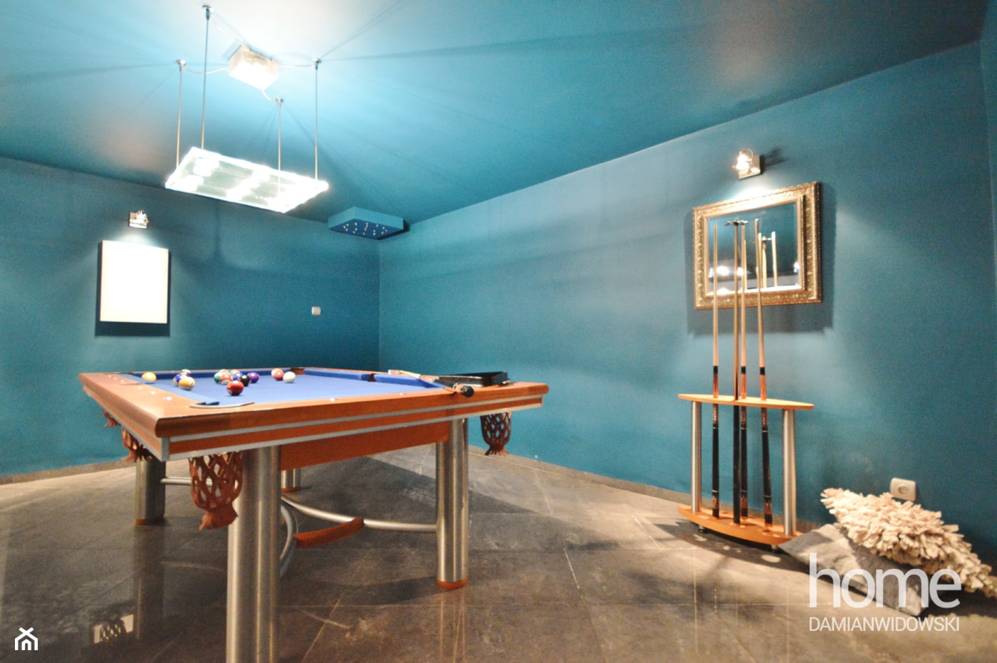 Wielofunkcyjna piwnica - Salon, styl nowoczesny - zdjęcie od Damian Widowski HOME / DESIGN LOVE BLOG - Homebook