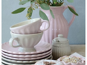 ceramika w romantycznych kolorach - zdjęcie od Pretty Home