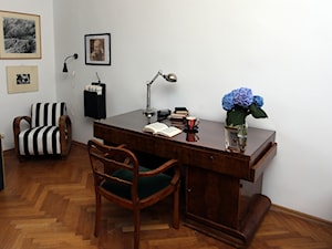 Salon z miejscem do pracy. - Biuro - zdjęcie od Mieszkaniowe Metamorfozy