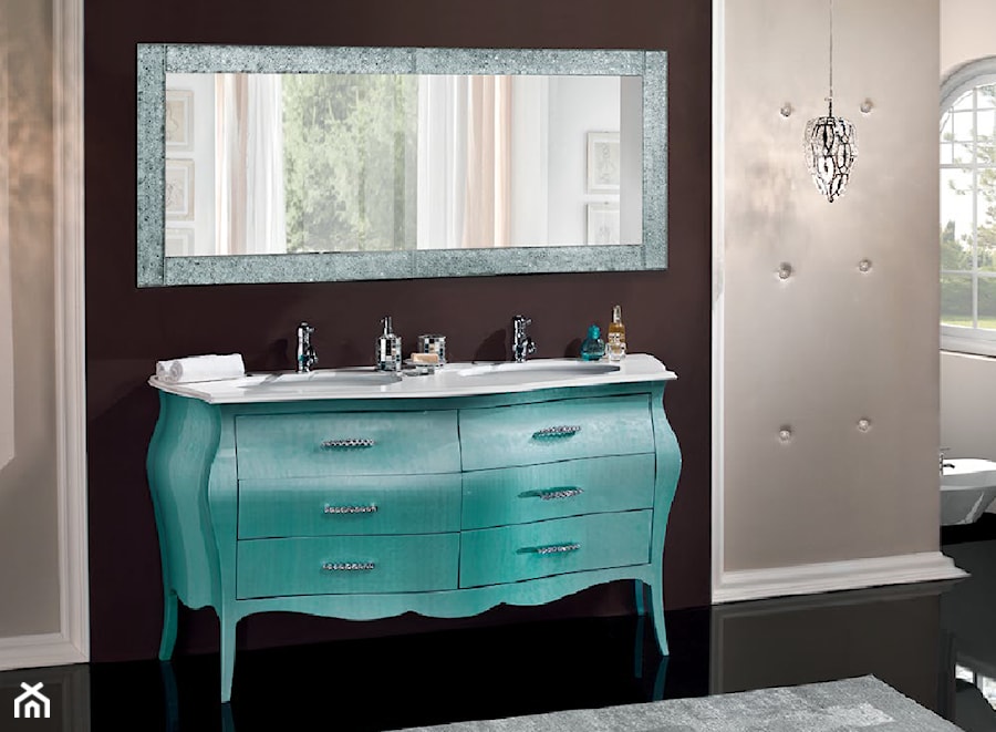 Meble do łazienki - Duża z lustrem z dwoma umywalkami łazienka z oknem, styl glamour - zdjęcie od RAD-POL